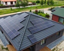 Saulės elektrinė Trušeliuose